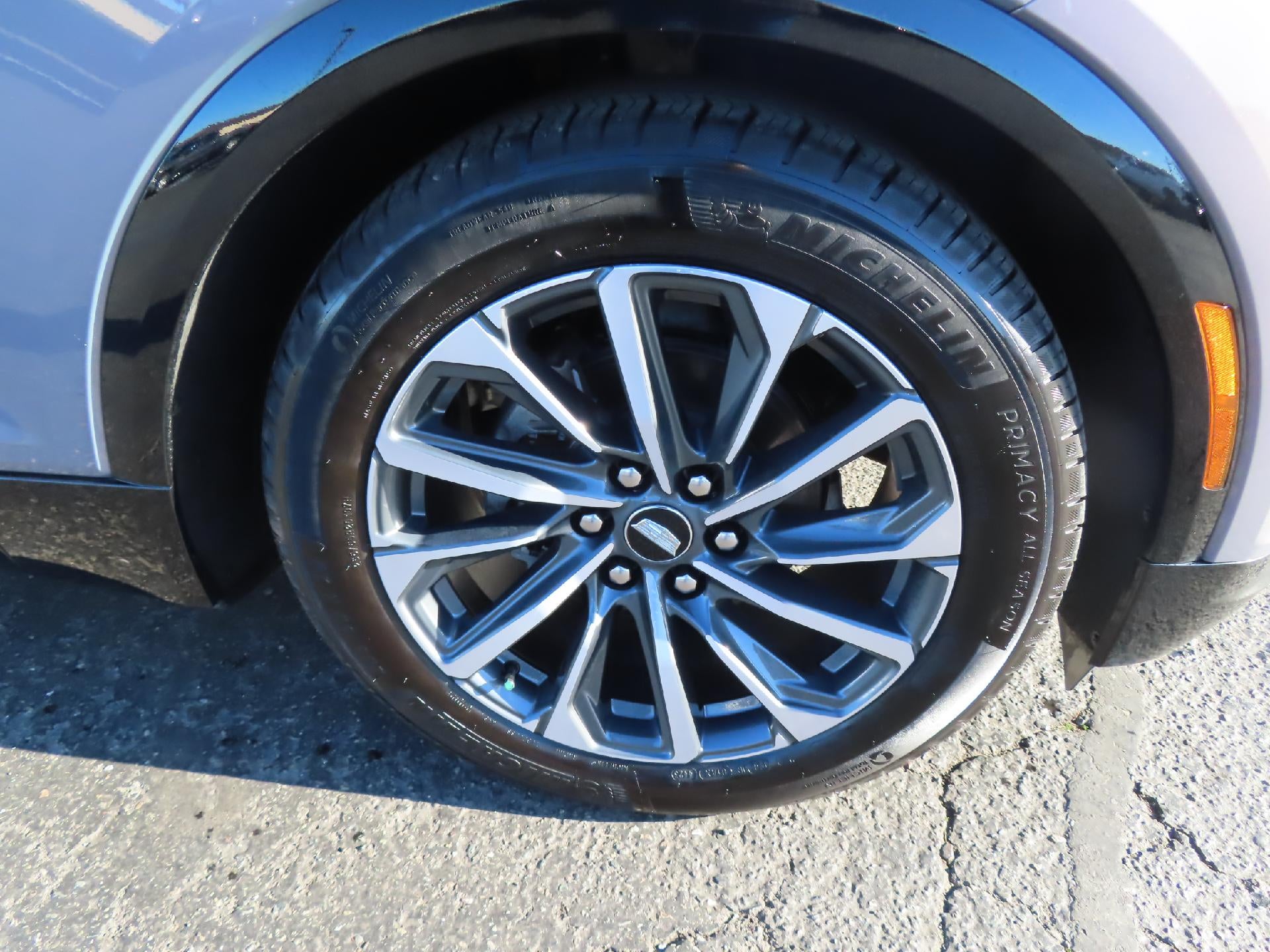 2024 Cadillac LYRIQ Sport