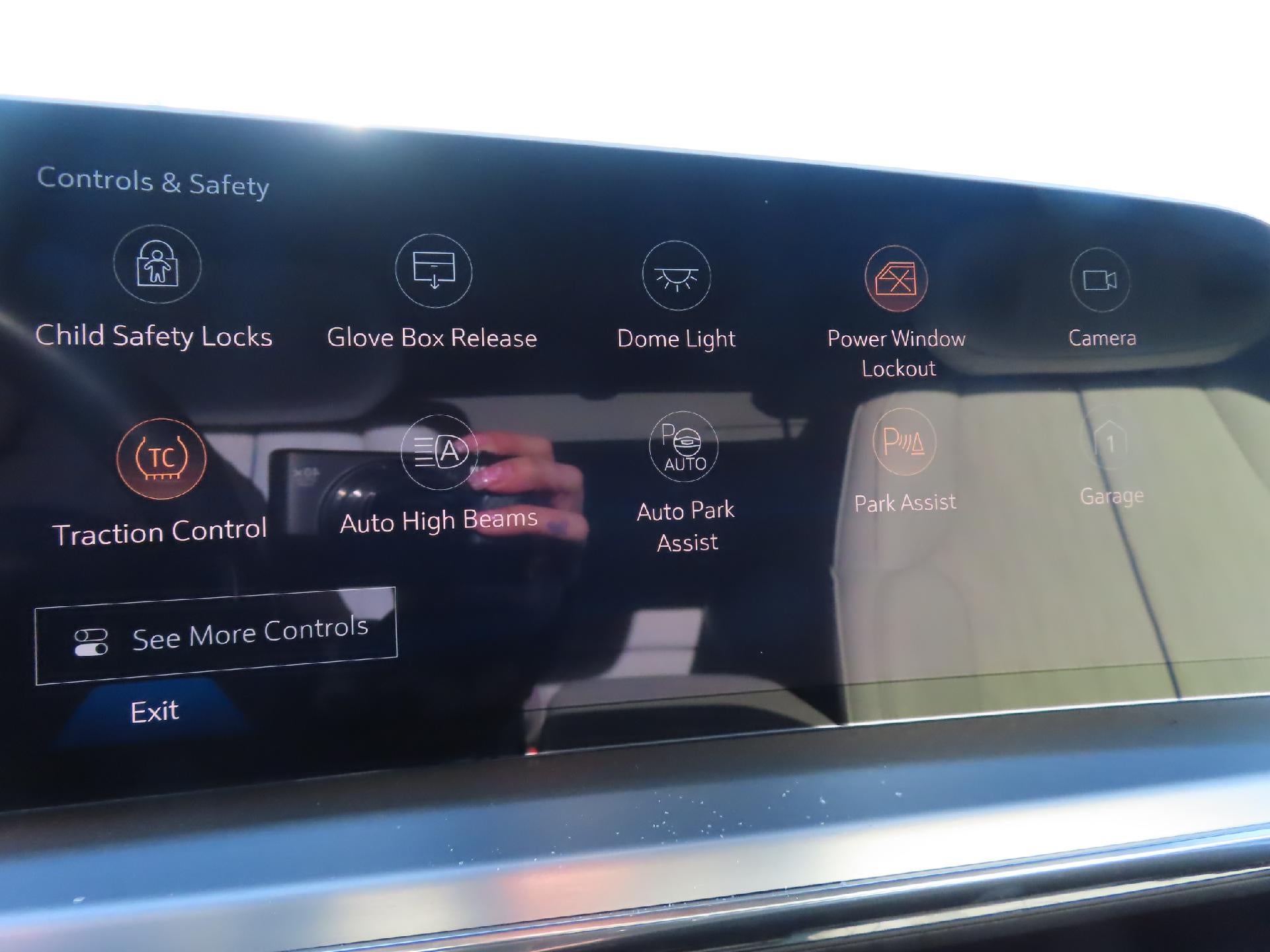 2024 Cadillac LYRIQ Sport