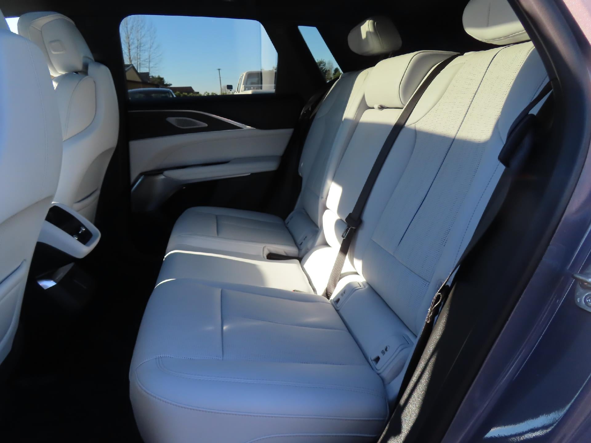 2024 Cadillac LYRIQ Sport