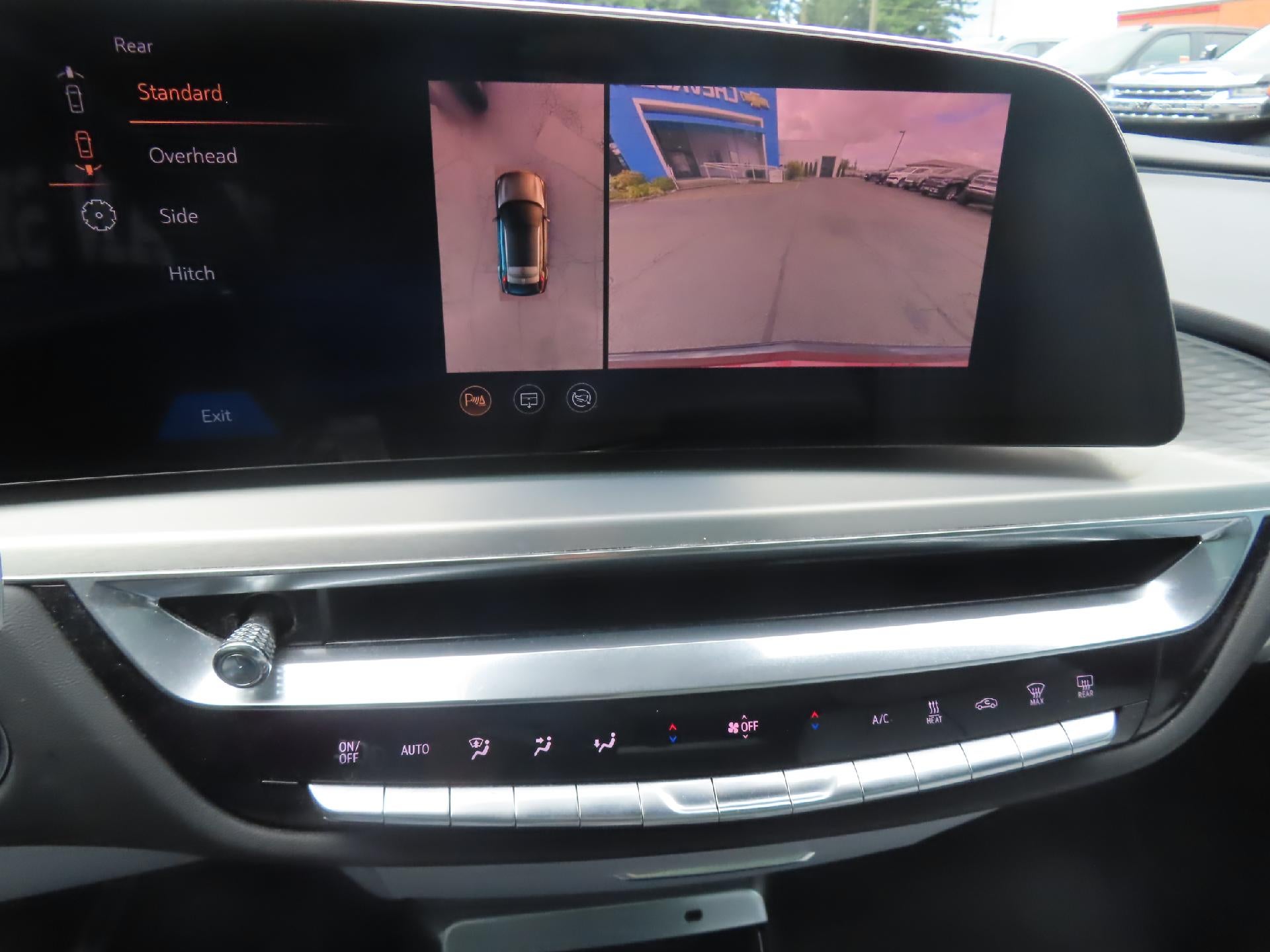 2024 Cadillac LYRIQ Sport