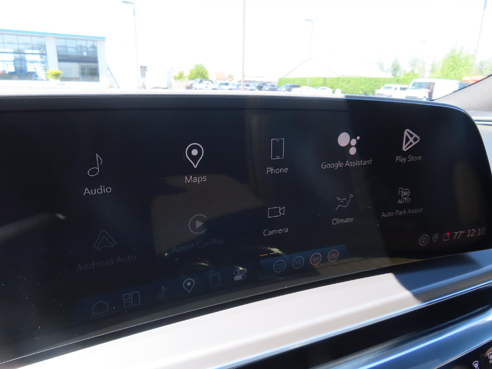 2024 Cadillac LYRIQ Sport