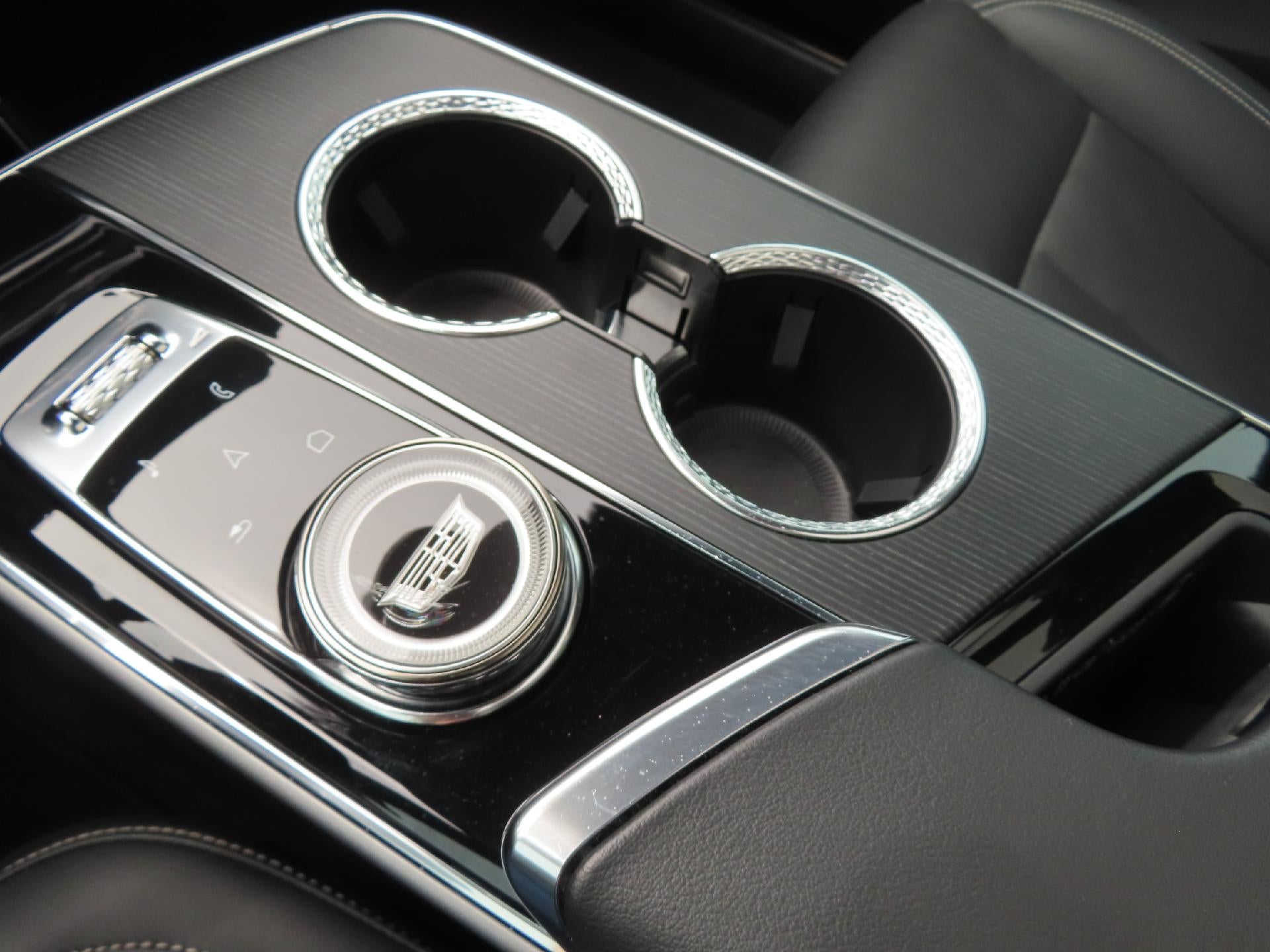 2024 Cadillac LYRIQ Sport