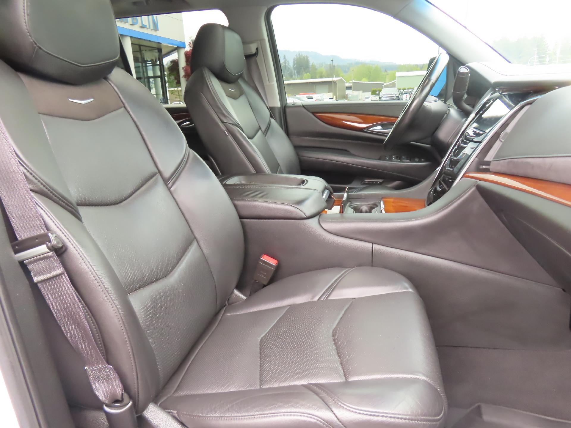 2017 Cadillac Escalade Premium Luxury