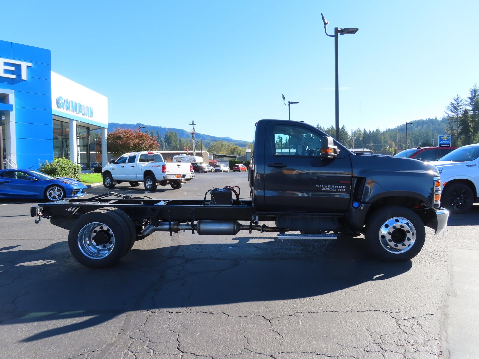 2023 Chevrolet Silverado 4500 HD Regular Cab LT 2WD