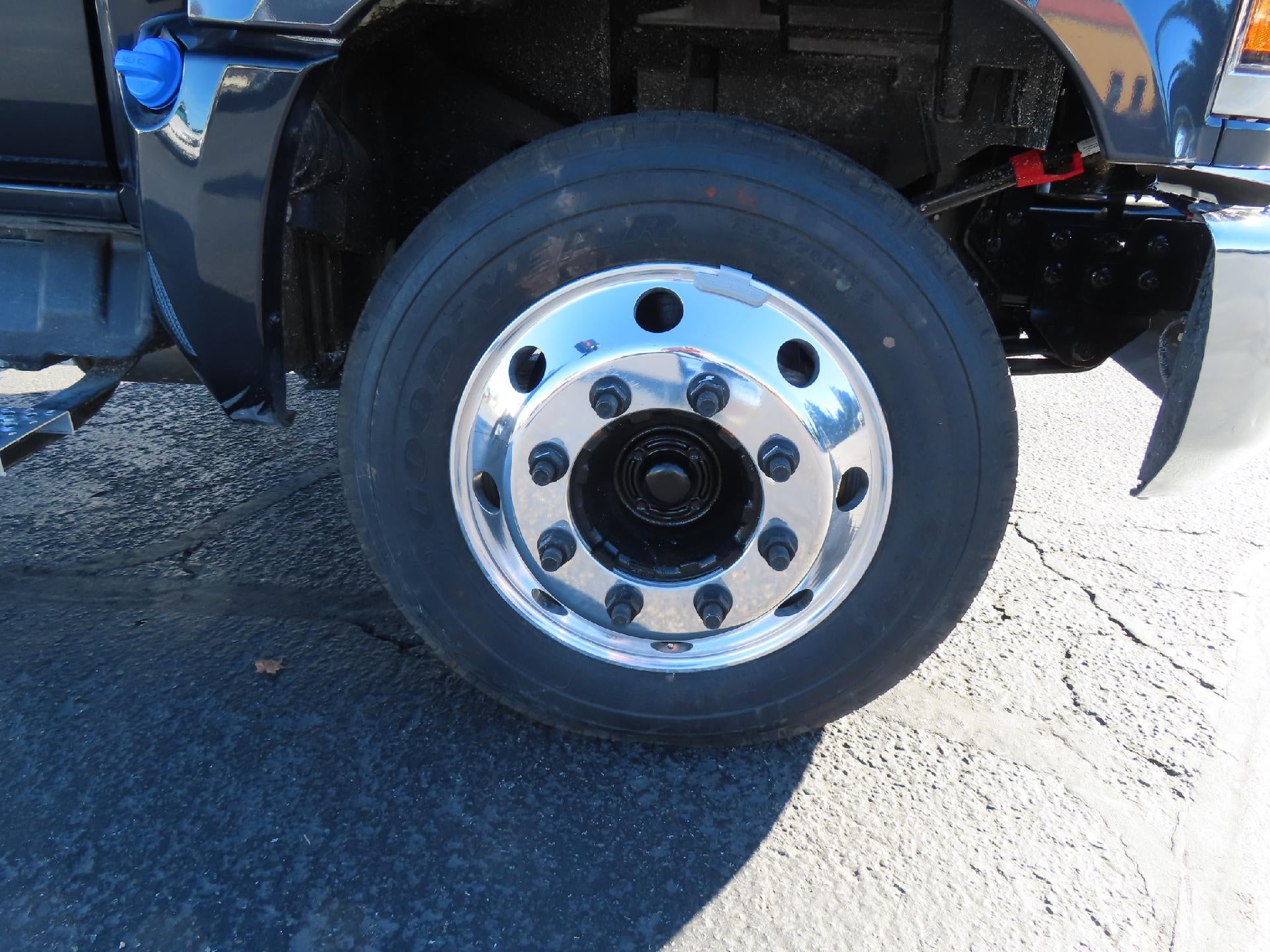 2023 Chevrolet Silverado 4500 HD Regular Cab LT 2WD