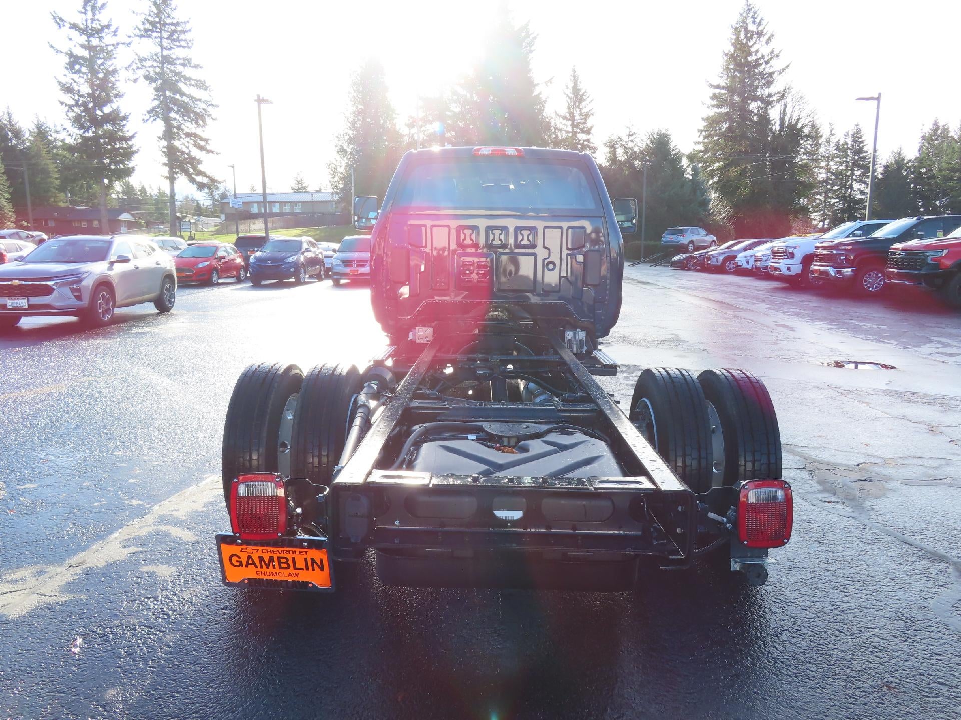 2023 Chevrolet Silverado 5500 HD LT