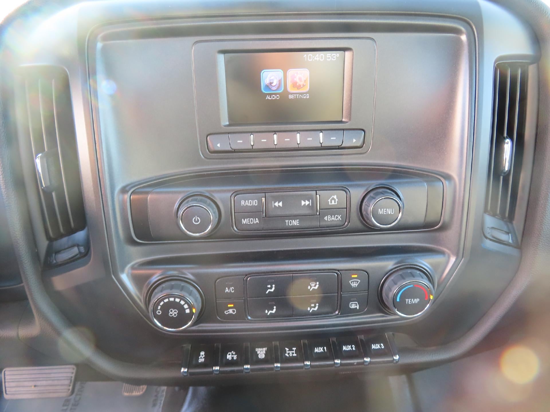 2023 Chevrolet Silverado 5500 HD Work Truck