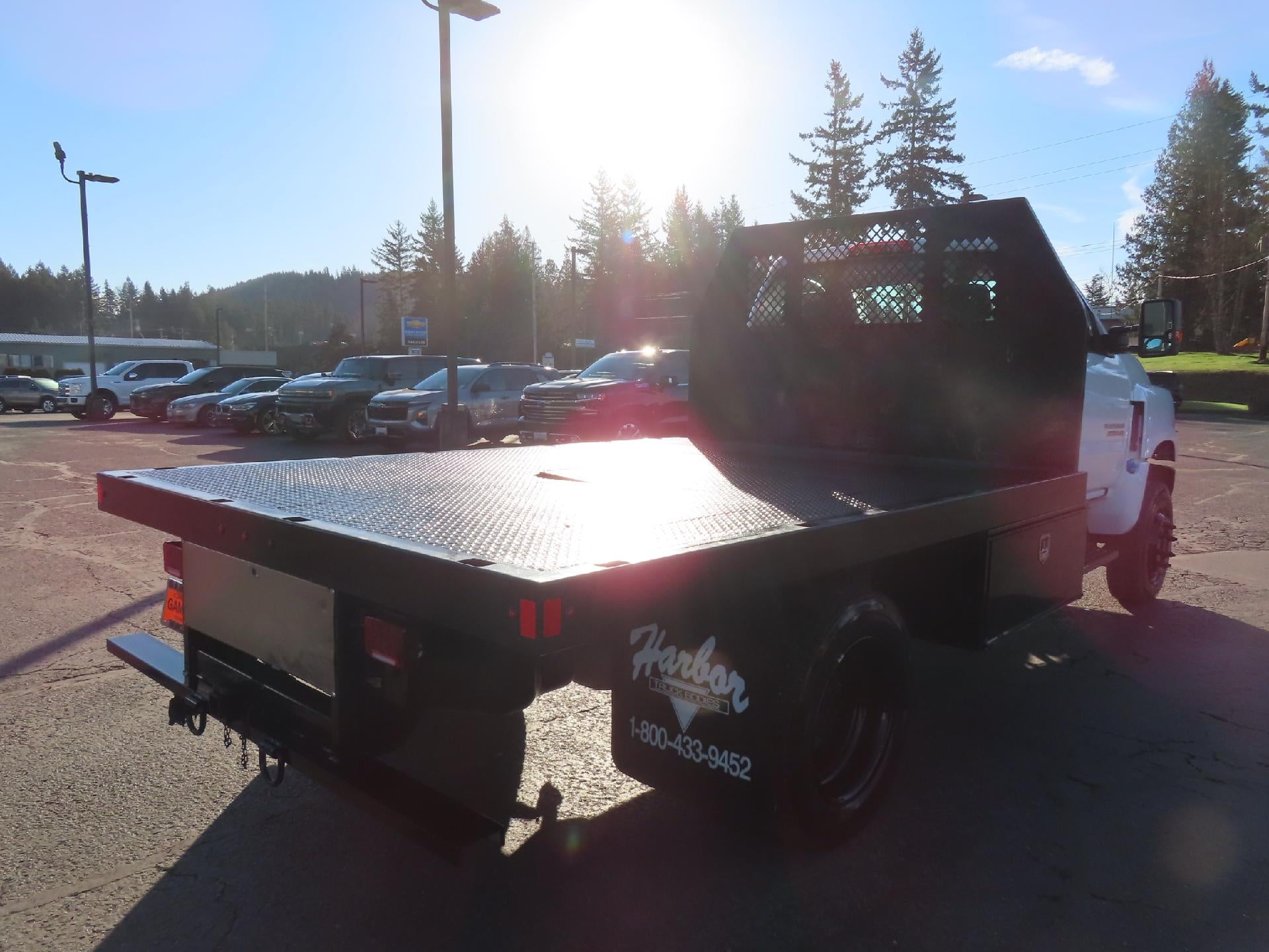 2023 Chevrolet Silverado 5500 HD Work Truck