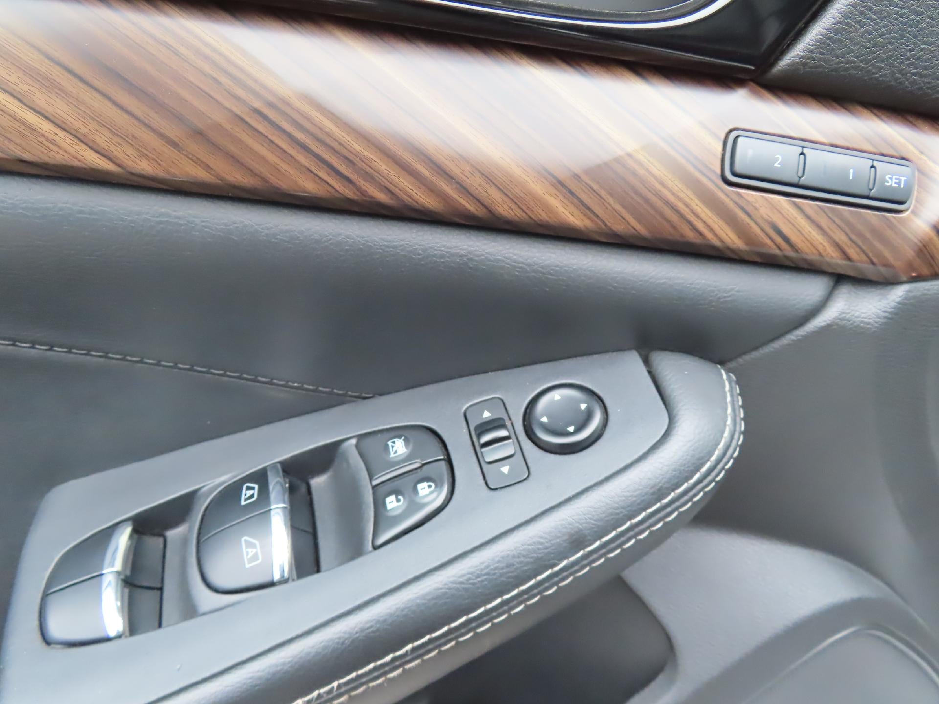 2016 Nissan Maxima Platinum