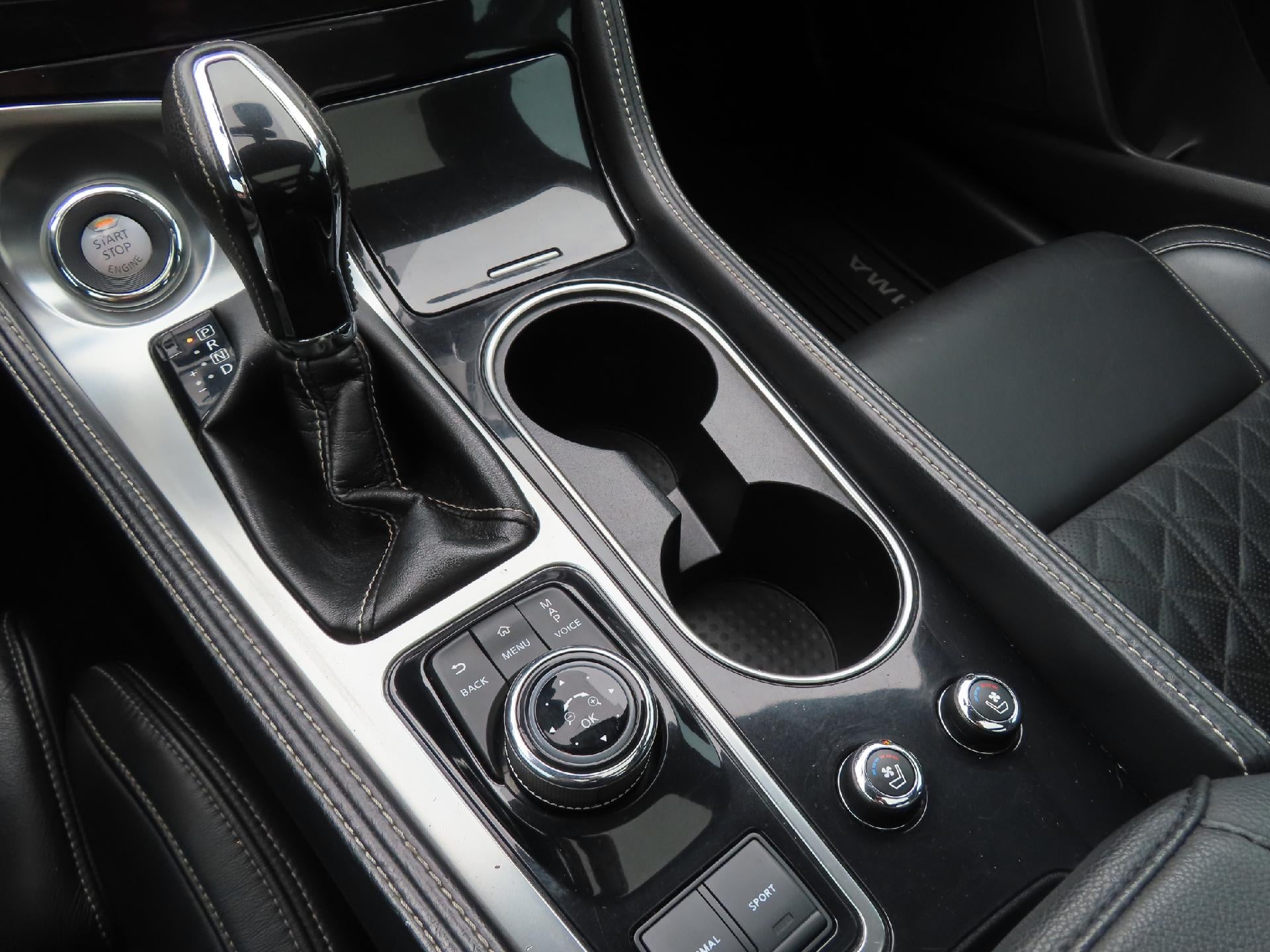 2016 Nissan Maxima Platinum