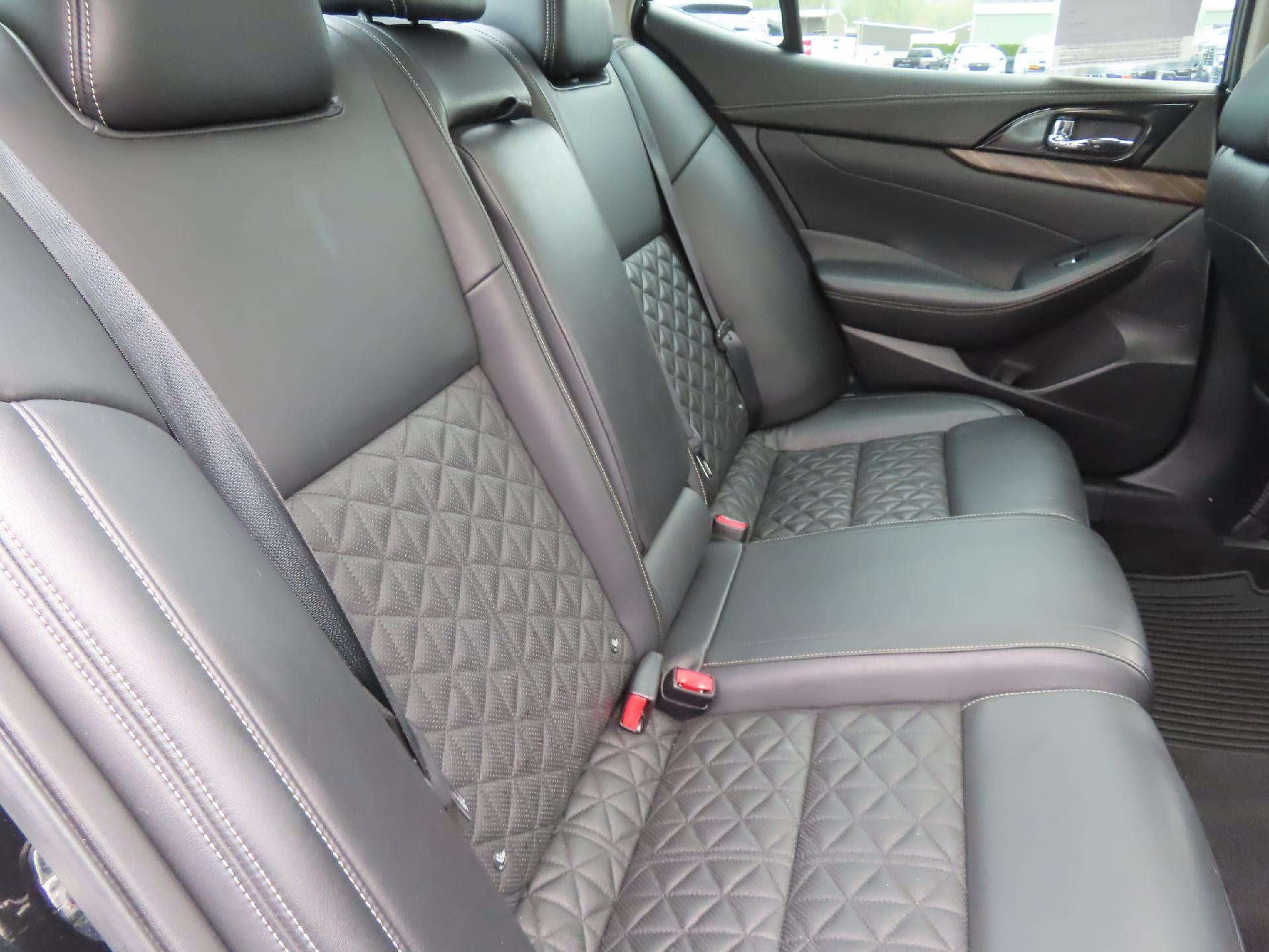 2016 Nissan Maxima Platinum