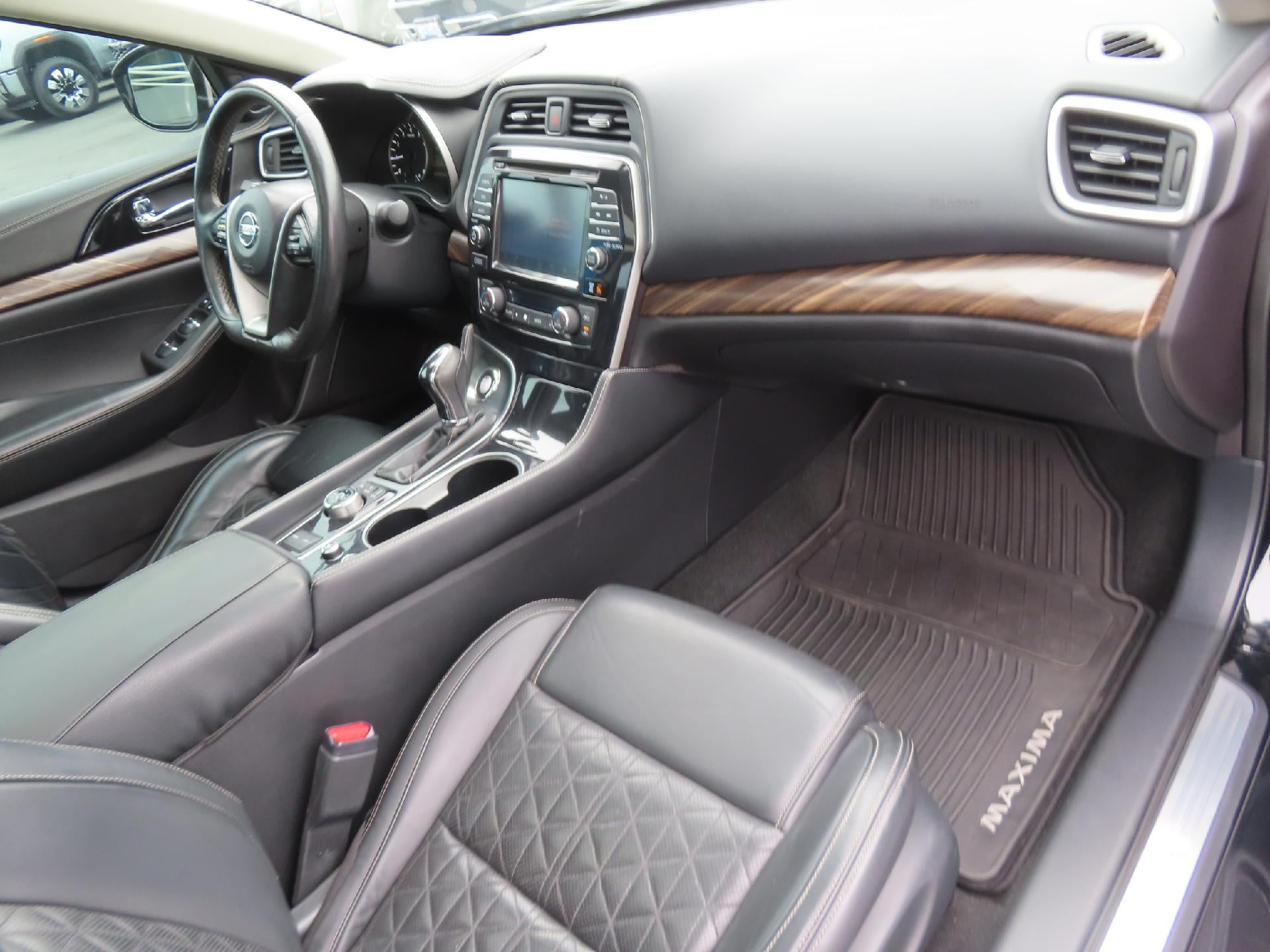 2016 Nissan Maxima Platinum