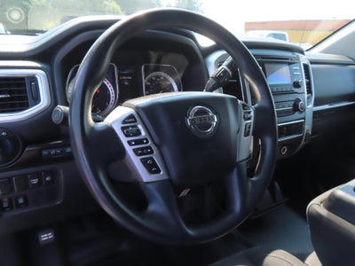 2018 Nissan TITAN XD SV