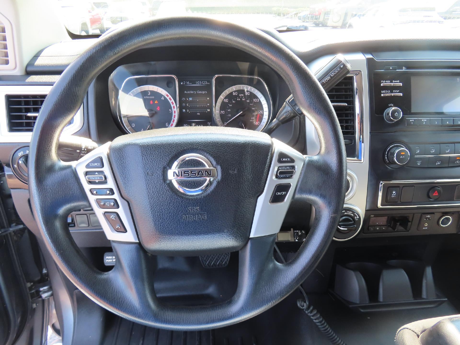 2018 Nissan TITAN XD SV