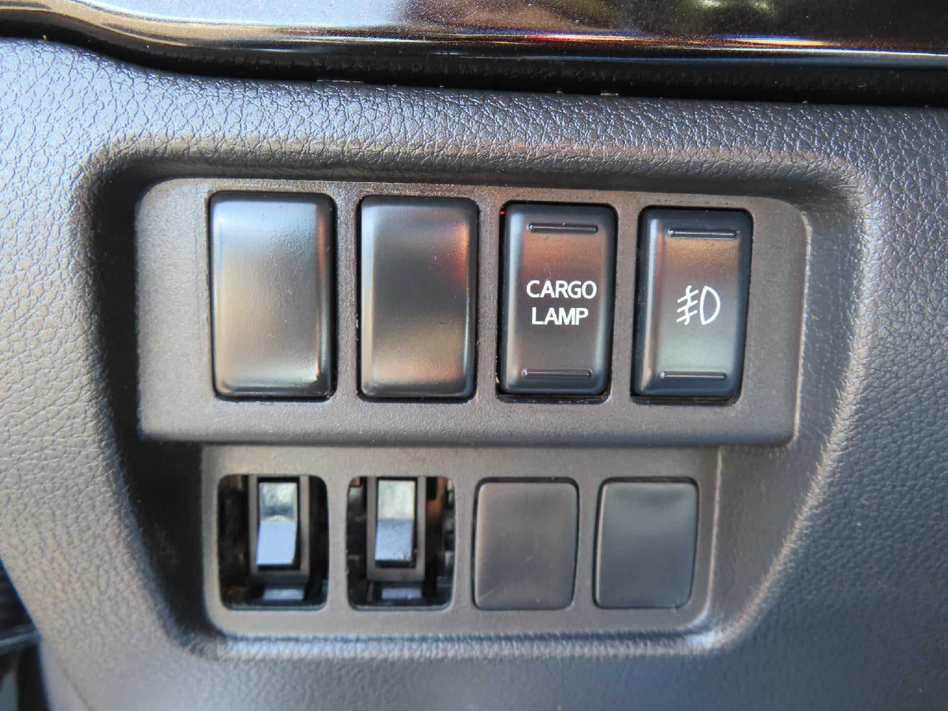 2018 Nissan TITAN XD SV