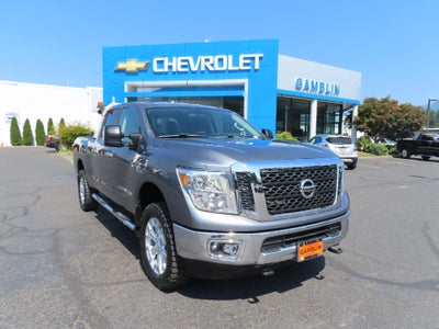 2018 Nissan TITAN XD SV