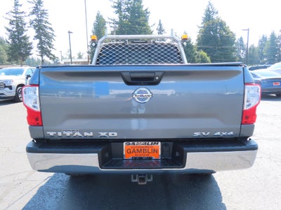 2018 Nissan TITAN XD SV