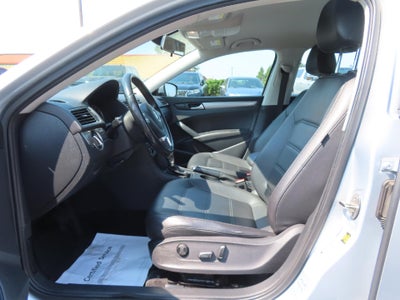 2015 Volkswagen Passat 1.8T Limited Edition
