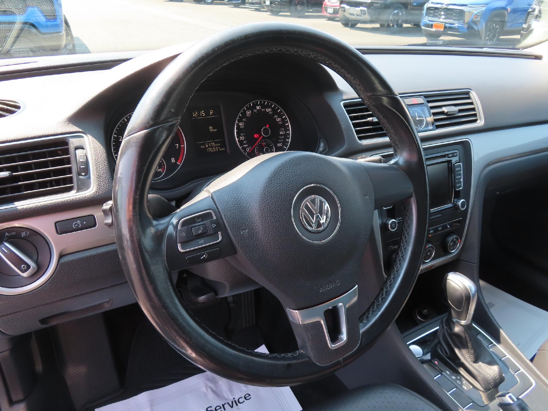 2015 Volkswagen Passat 1.8T Limited Edition