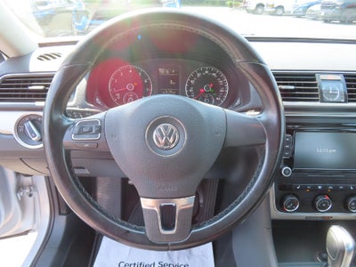 2015 Volkswagen Passat 1.8T Limited Edition