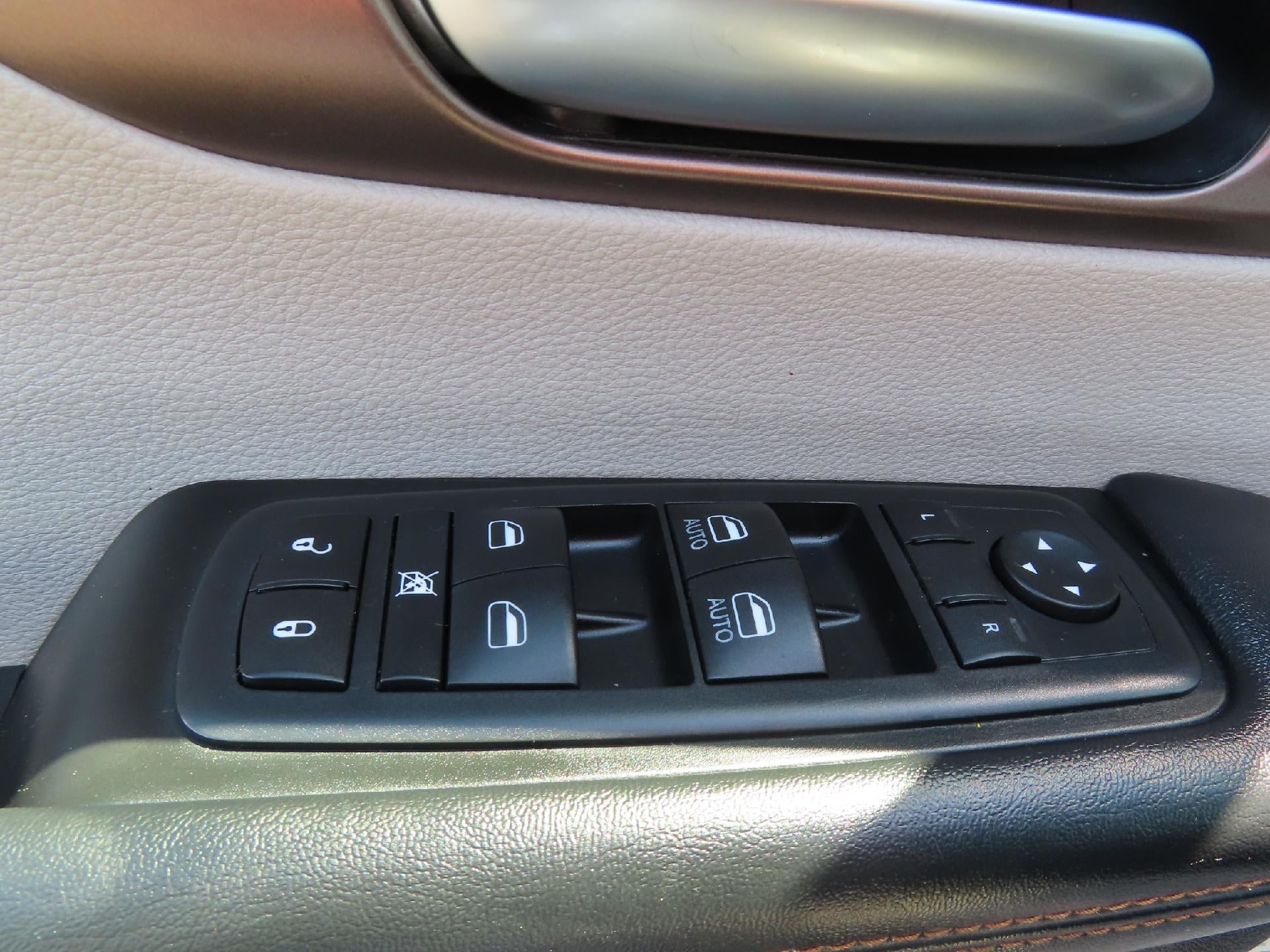 2017 Chrysler Pacifica Touring L