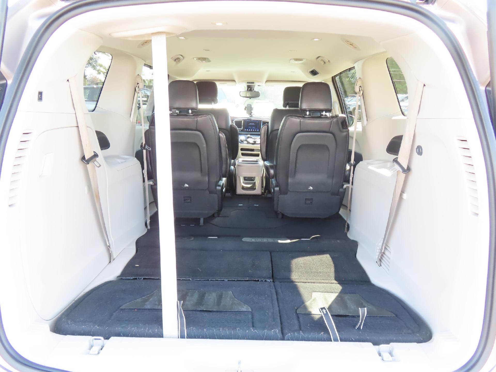 2017 Chrysler Pacifica Touring L