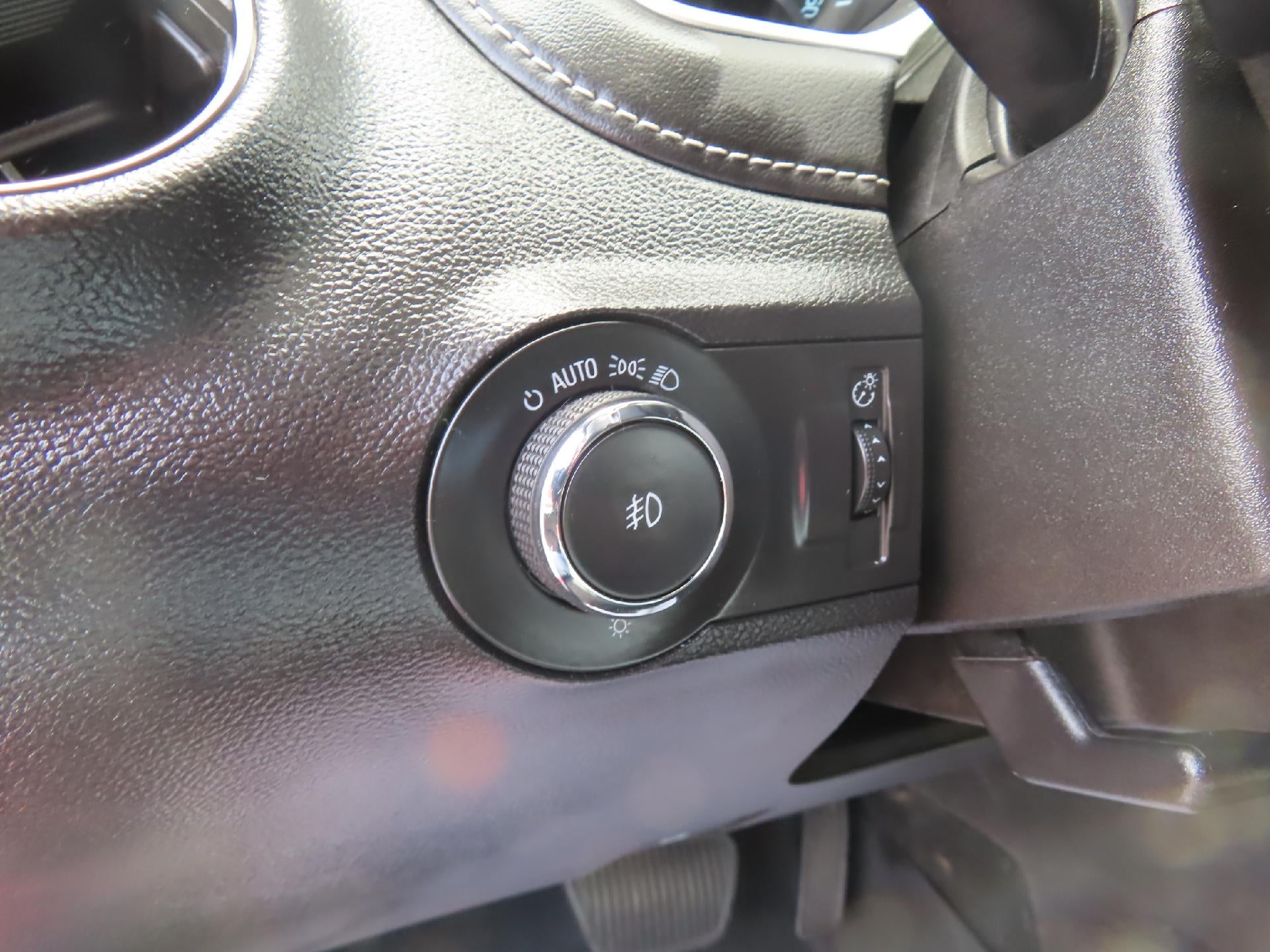 2015 Chevrolet Camaro 1LT