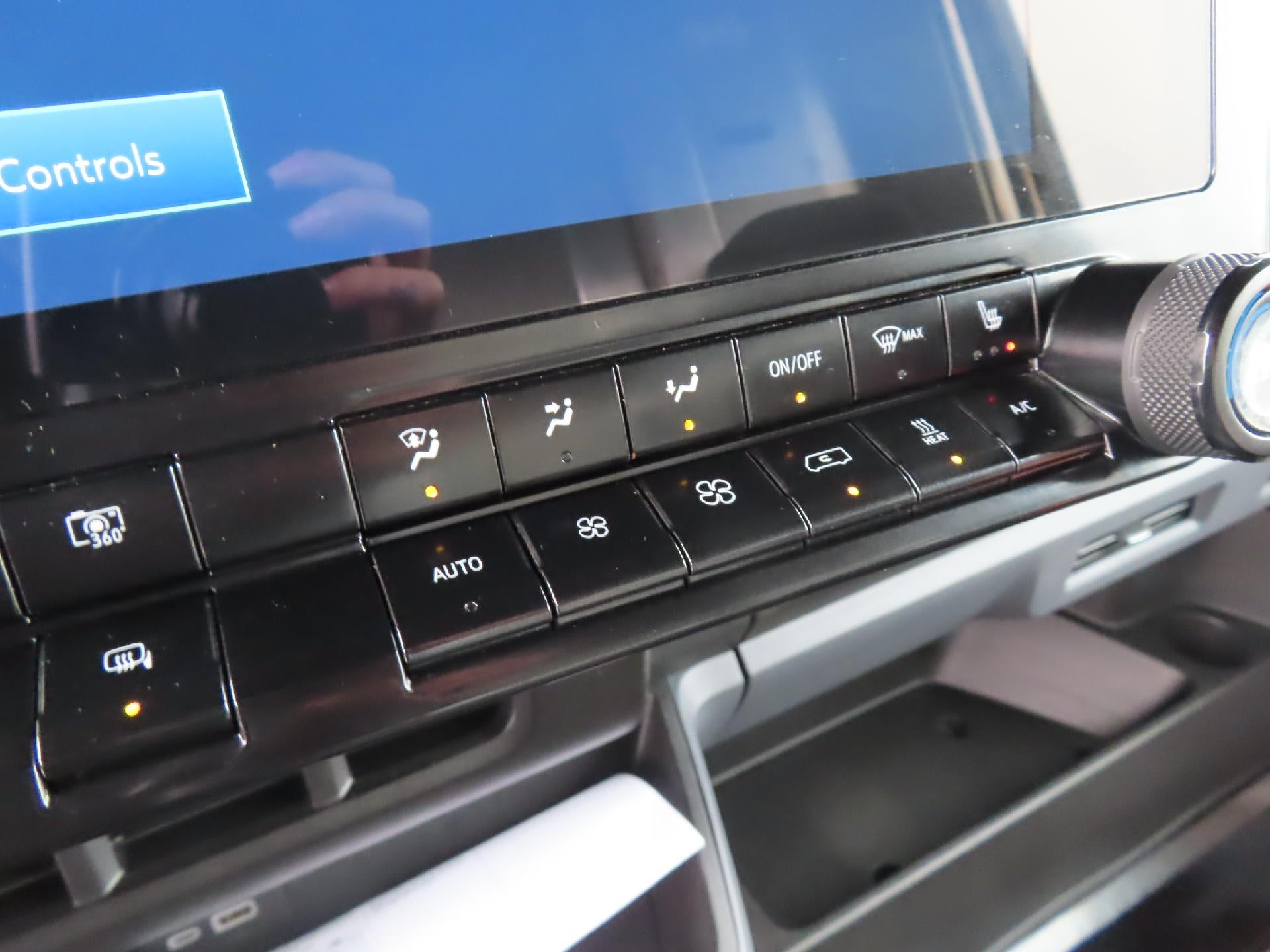 2024 BrightDrop Zevo 400 Base