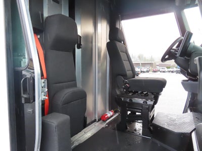 2024 BrightDrop Zevo 400 Base