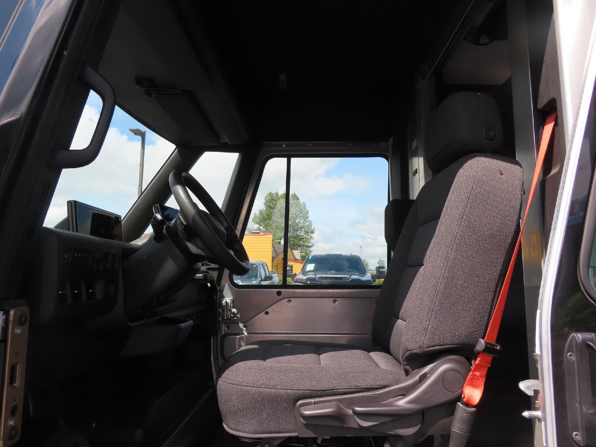 2024 BrightDrop Zevo 400 Van