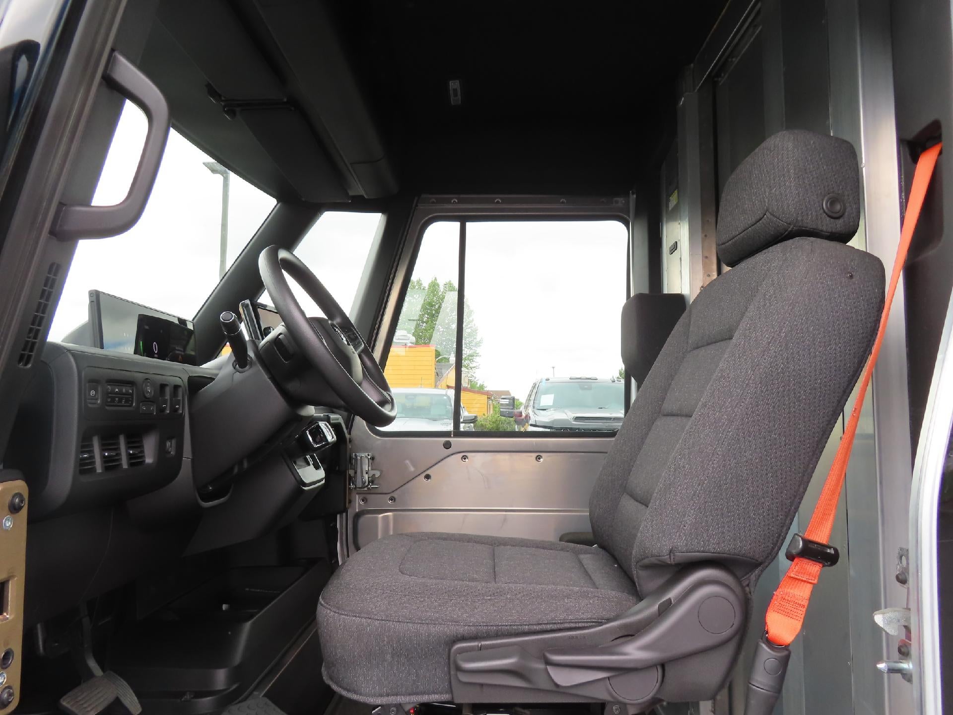 2023 BrightDrop Zevo 600 Base