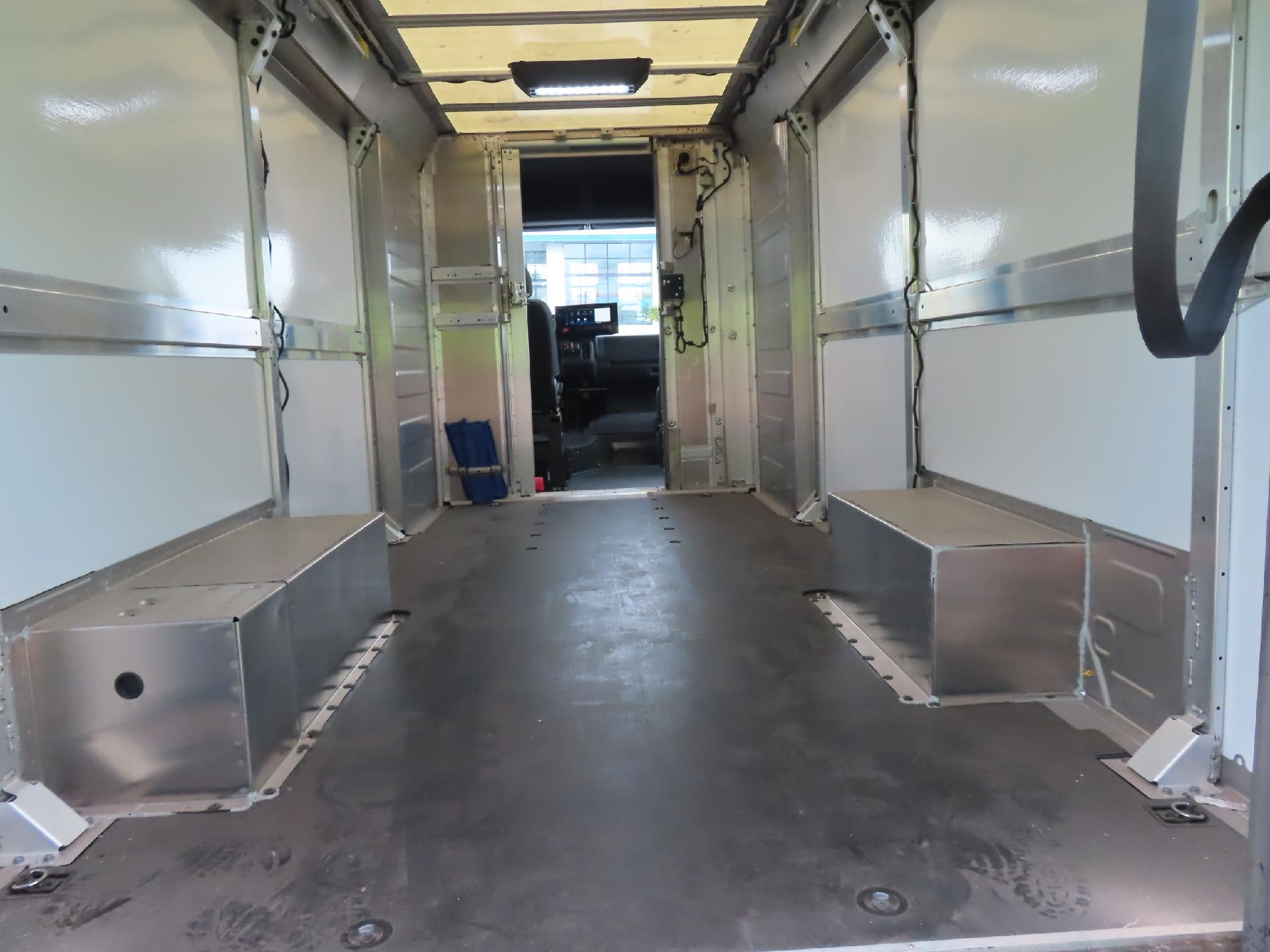 2023 BrightDrop Zevo 600 Base