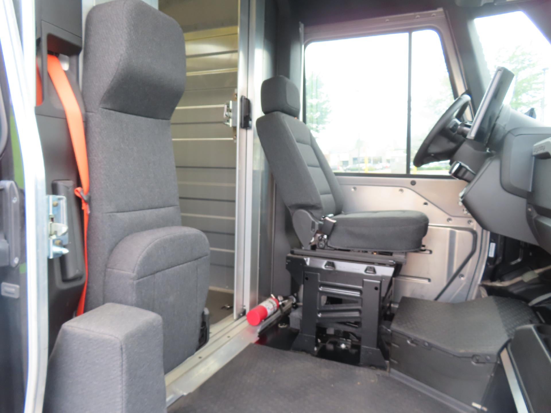 2023 BrightDrop Zevo 600 Base