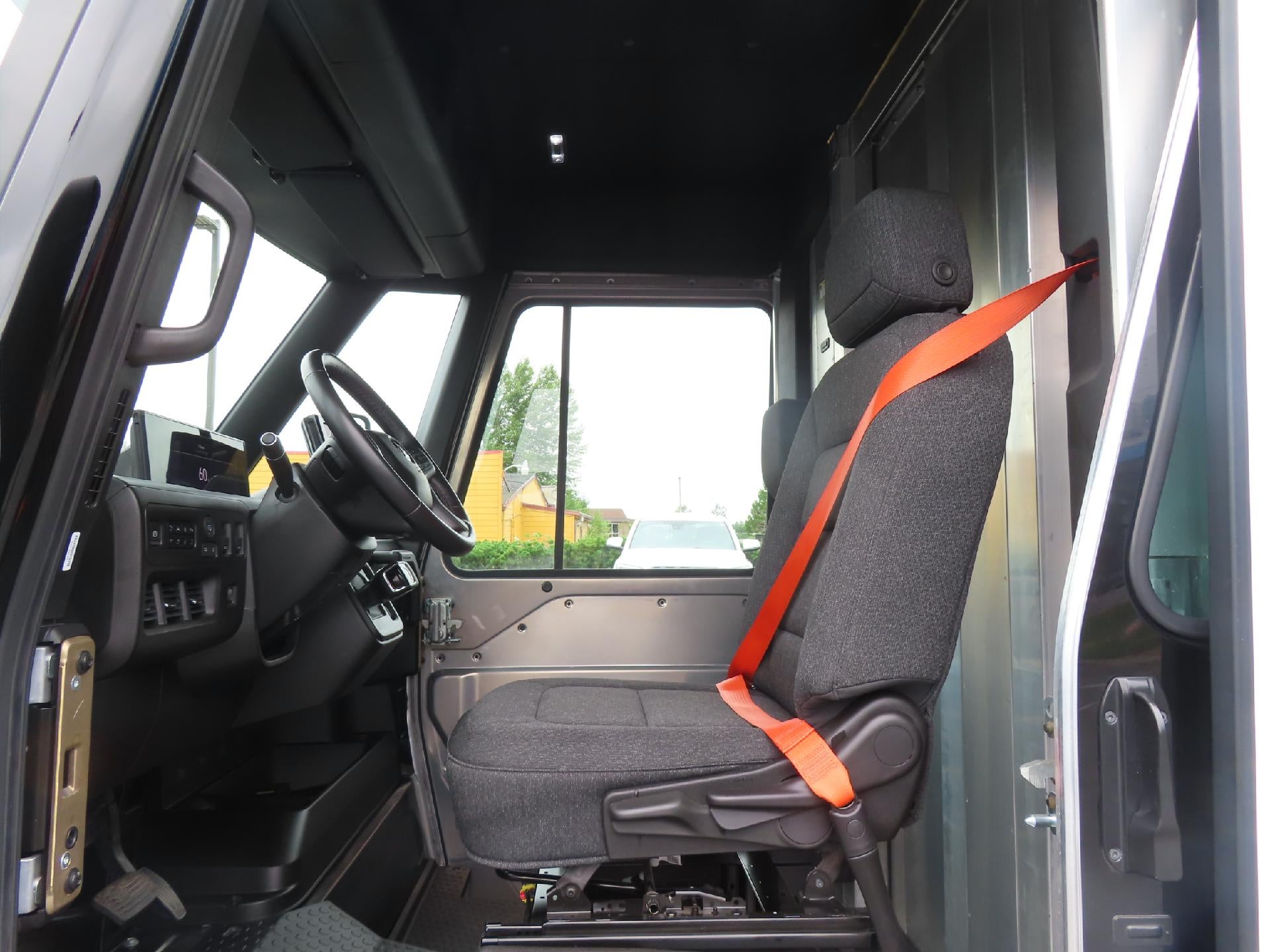 2023 BrightDrop Zevo 600 Base
