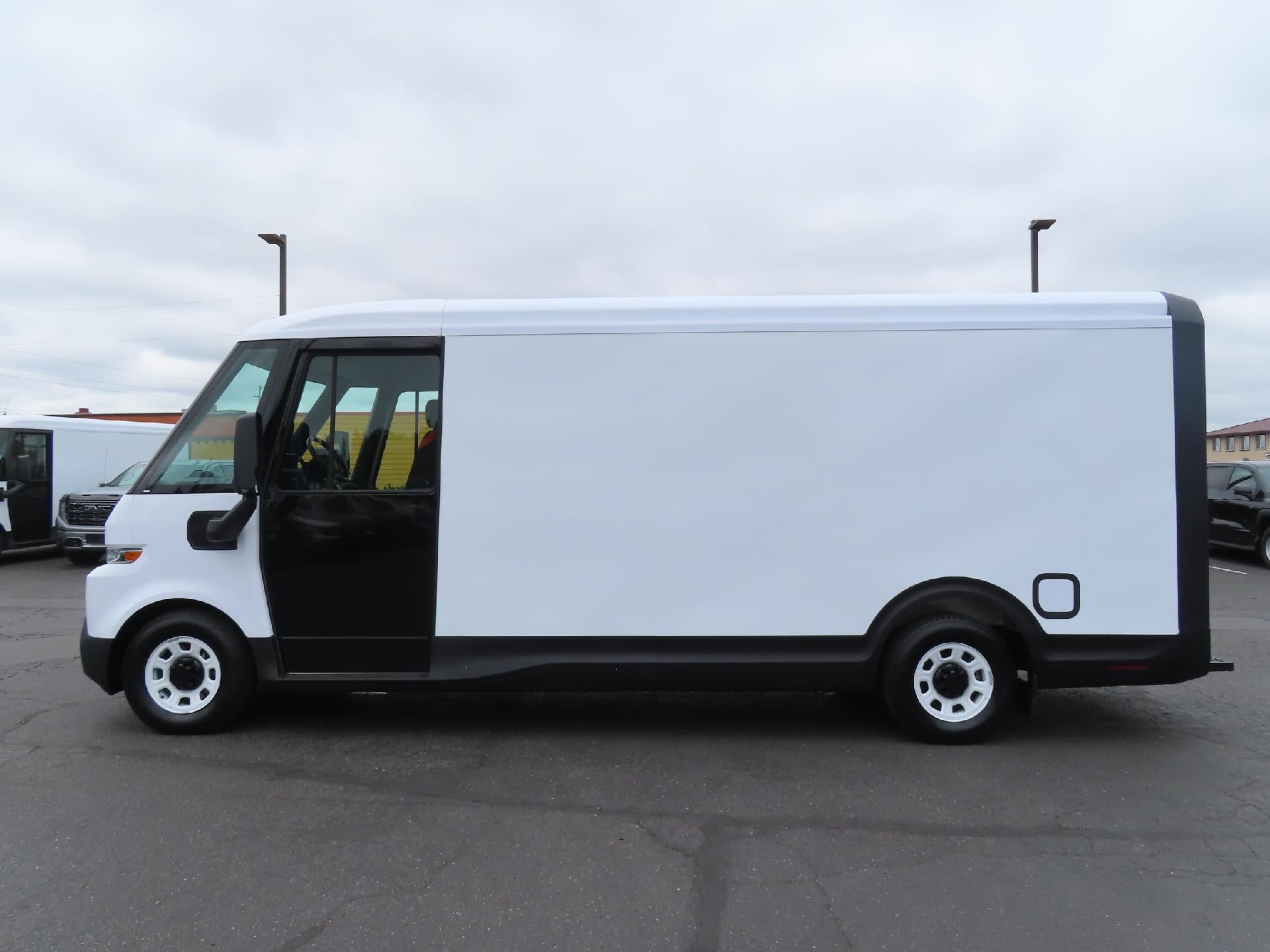 2023 BrightDrop Zevo 600 Base