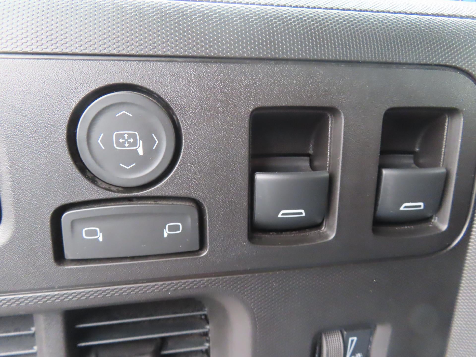 2024 BrightDrop Zevo 600 Base