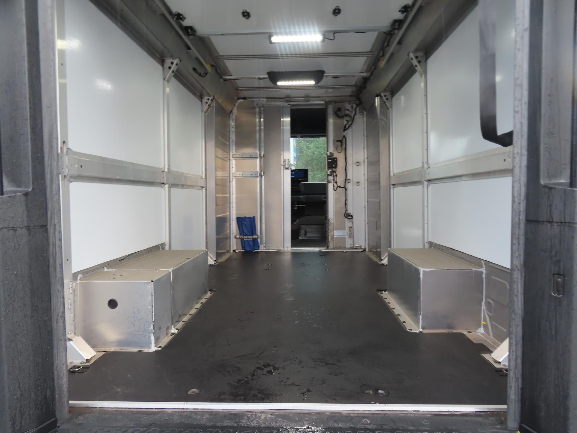 2024 BrightDrop Zevo 600 Base