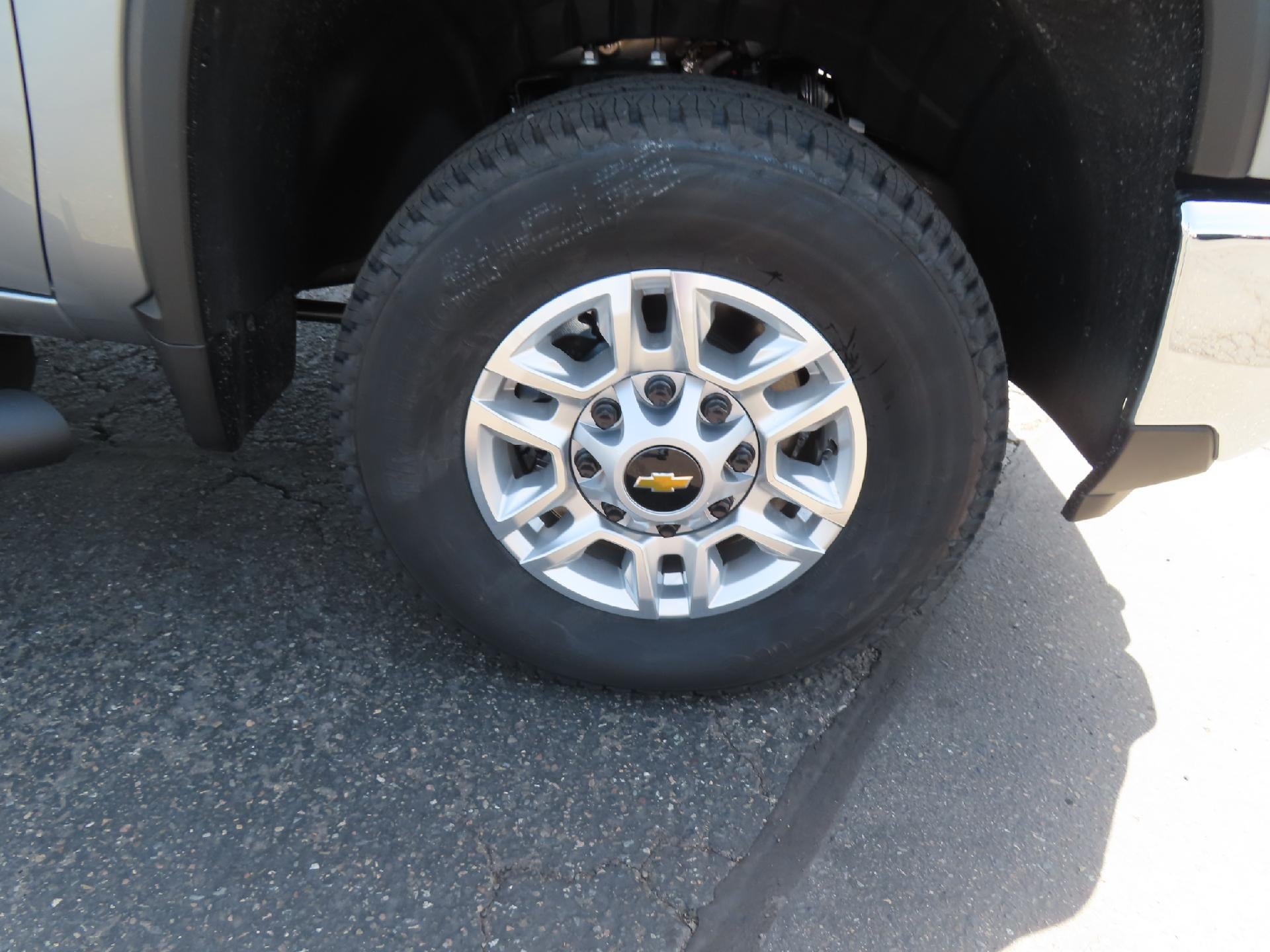 2026 Chevrolet Silverado 2500 HD CC STD BED 2500 LT 4WD