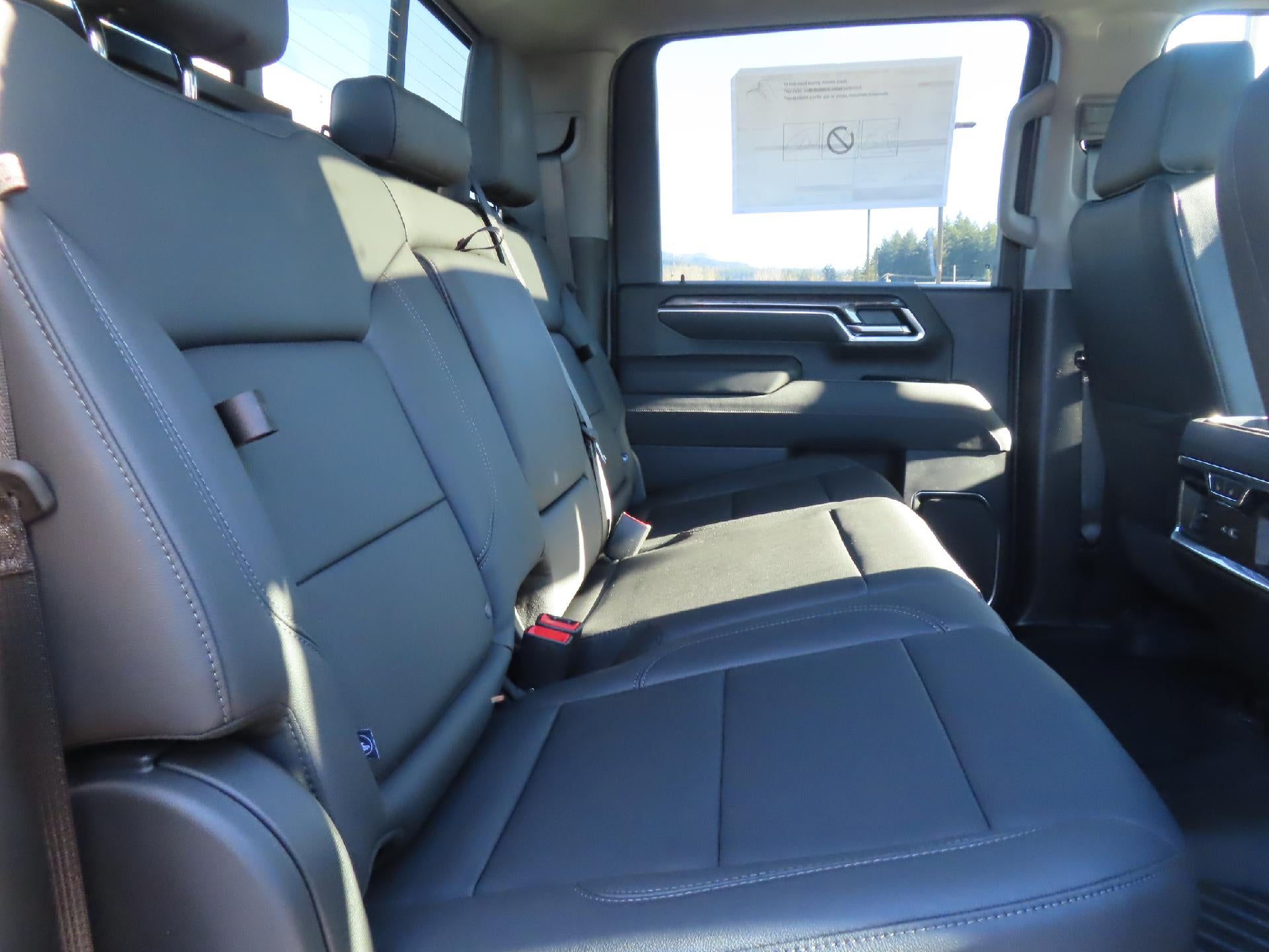 2026 Chevrolet Silverado 3500 HD CC STD BED 3500 SRW LTZ 4WD