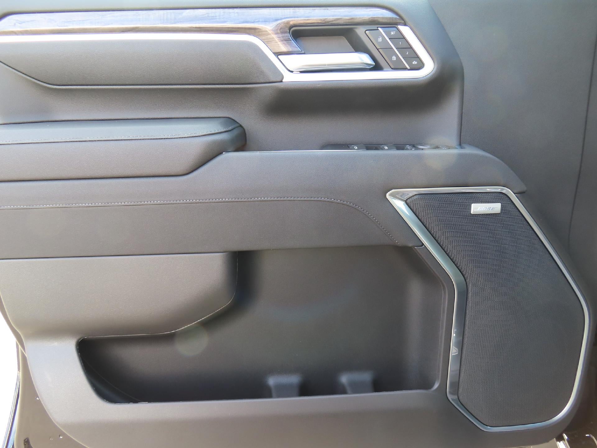 2026 Chevrolet Silverado 3500 HD CC STD BED LTZ 4WD