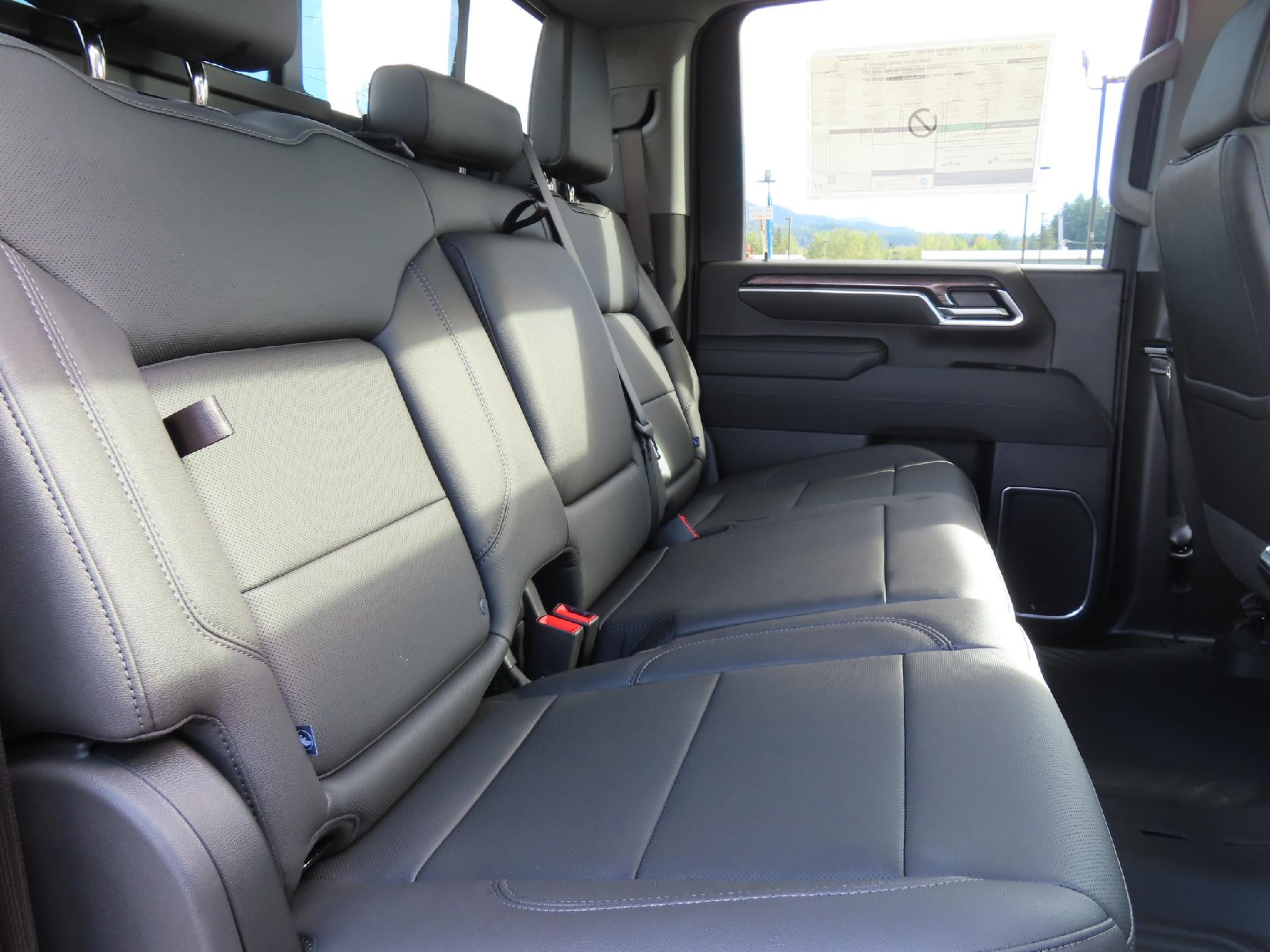 2026 Chevrolet Silverado 3500 HD CC STD BED LTZ 4WD