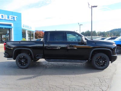 2026 Chevrolet Silverado 3500 HD CC STD BED LTZ 4WD