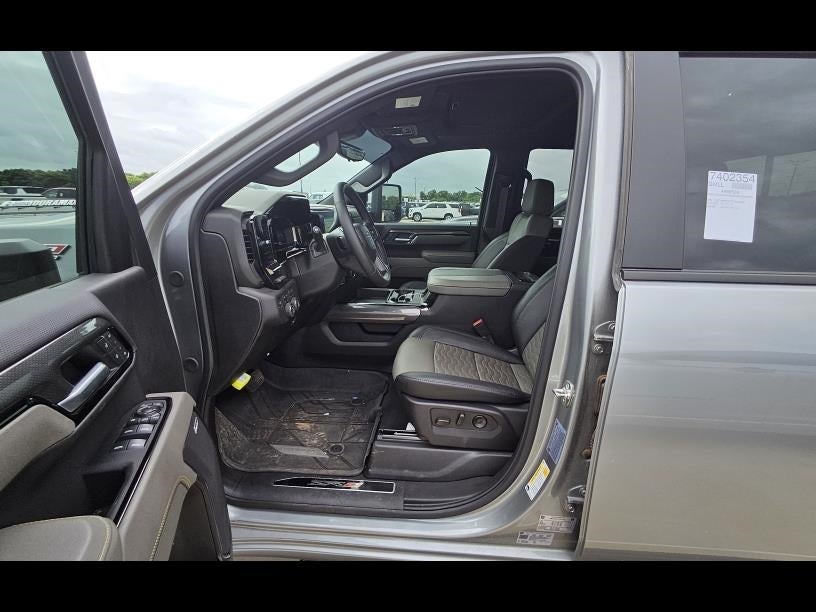 2025 Chevrolet Silverado 2500 HD ZR2