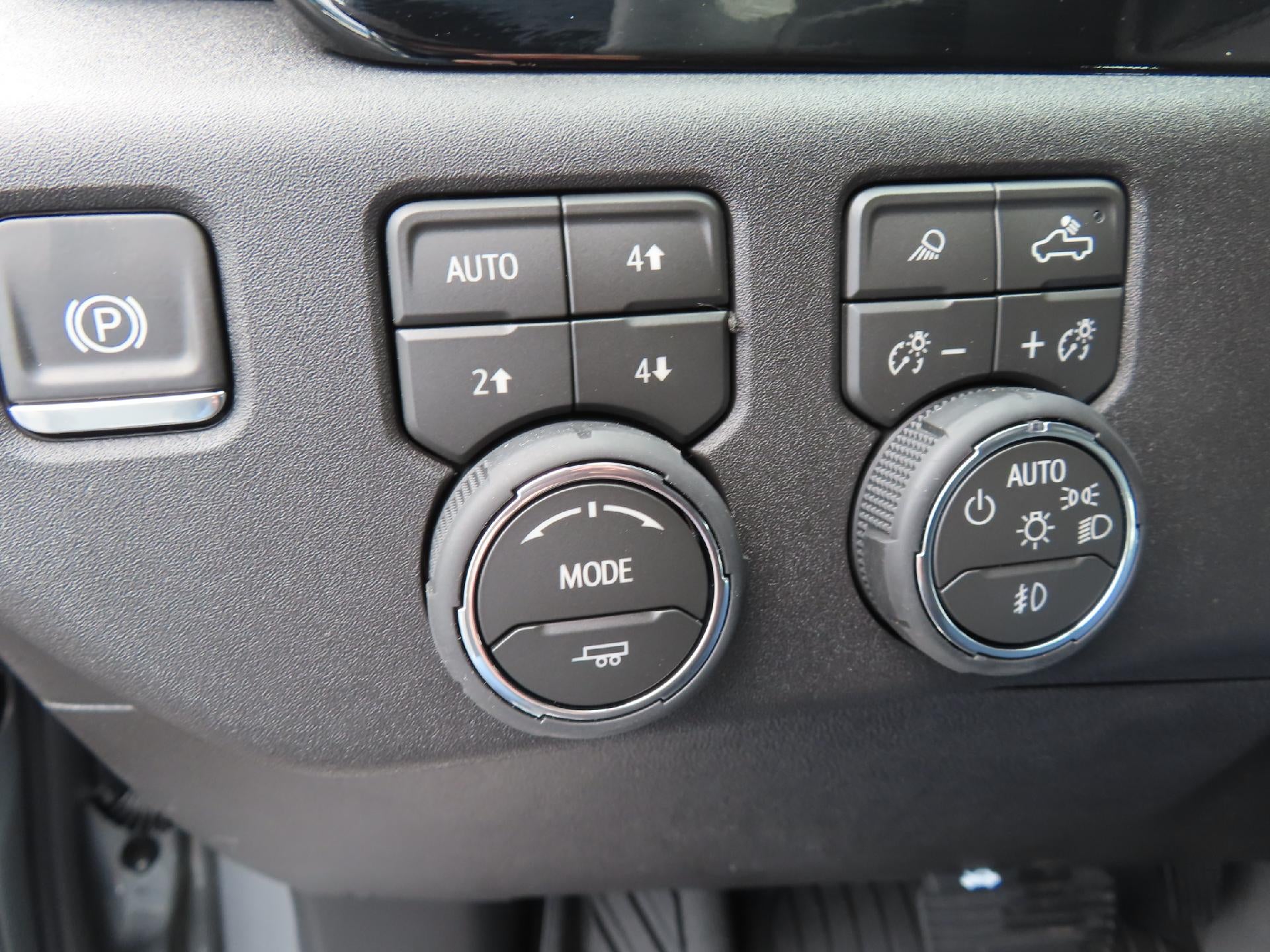 2026 Chevrolet Silverado 1500 CC SB 1500 RST 4WD