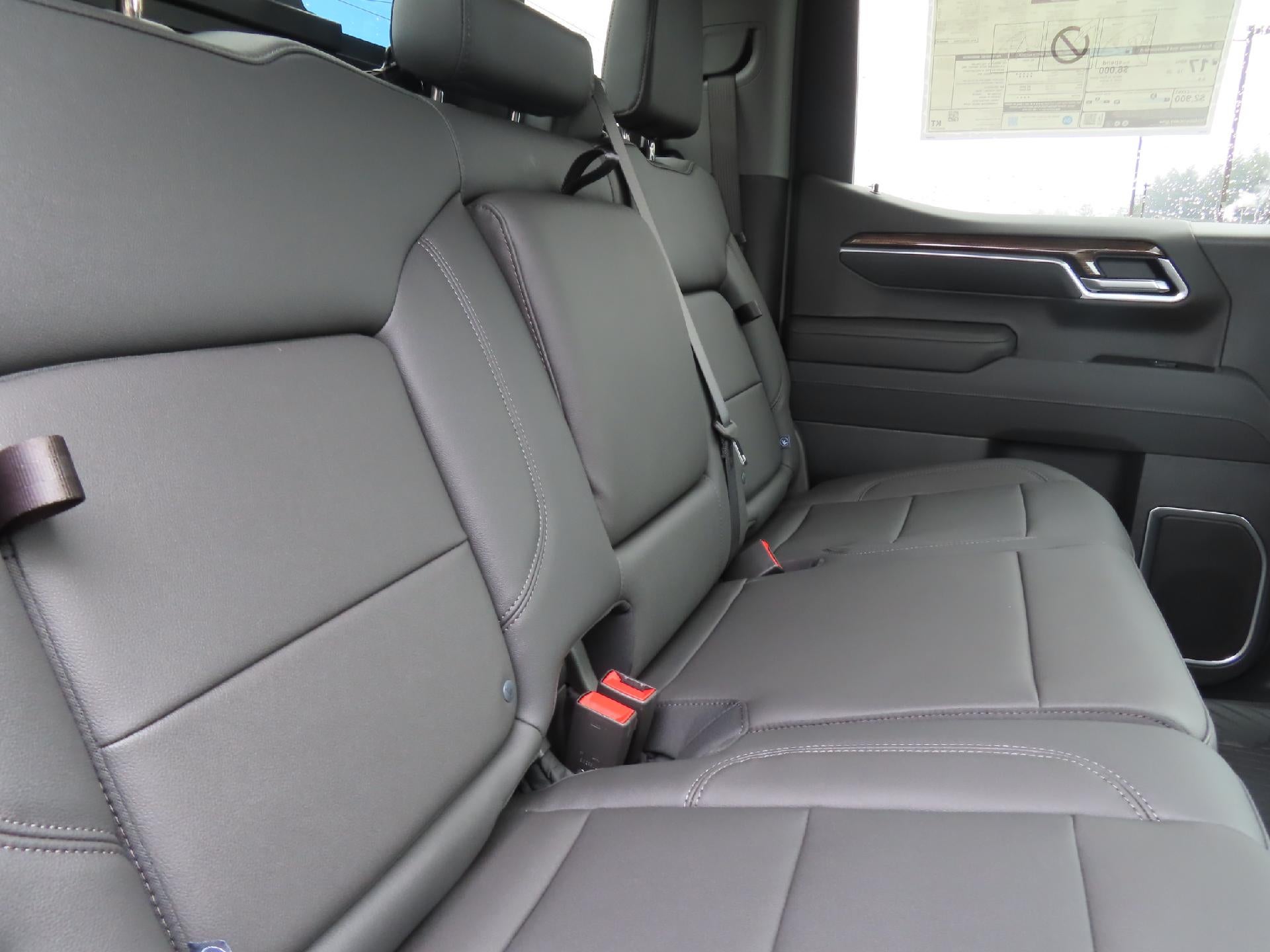 2026 Chevrolet Silverado 1500 CC SB 1500 RST 4WD