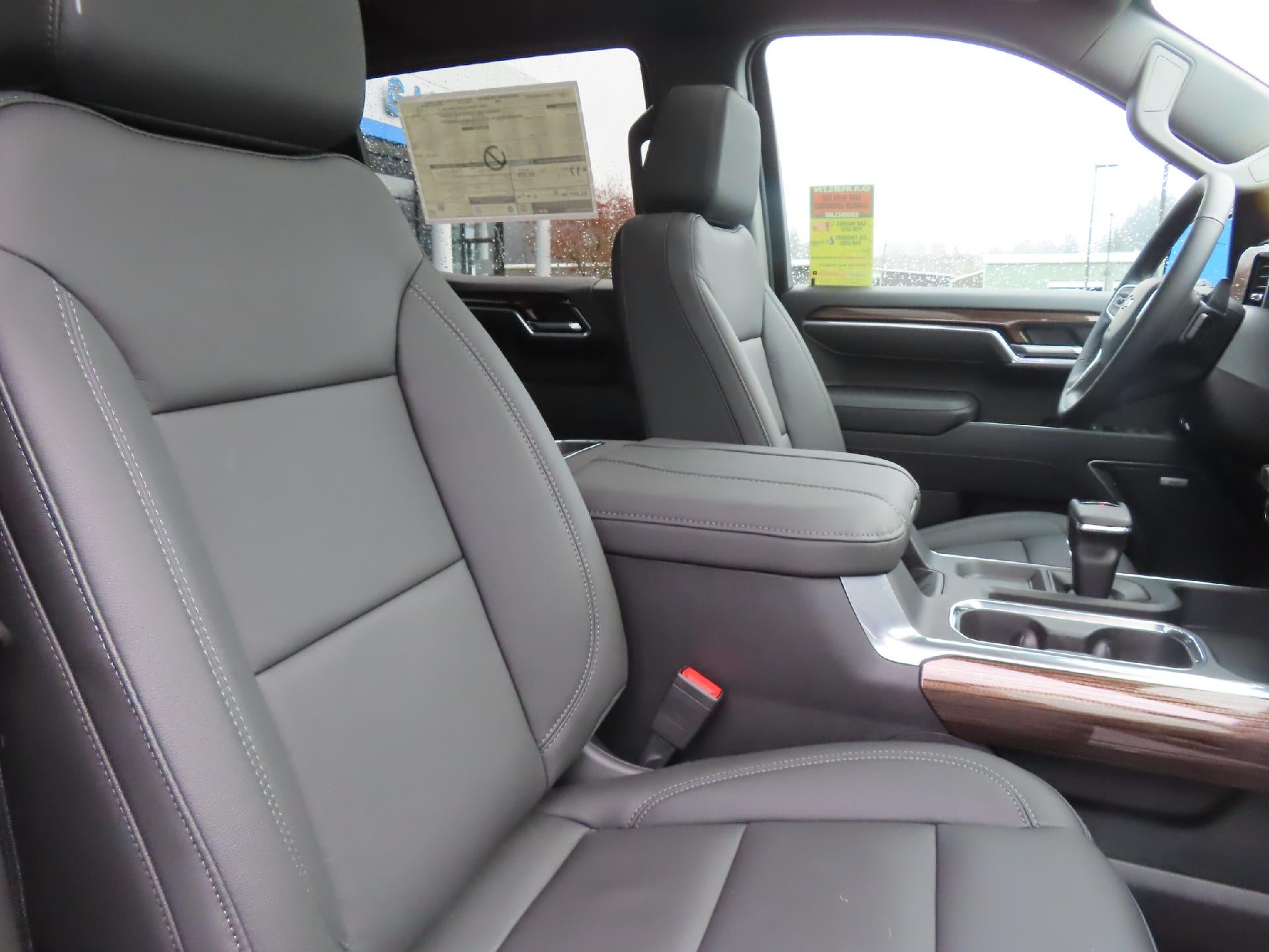 2026 Chevrolet Silverado 1500 CC SB 1500 RST 4WD