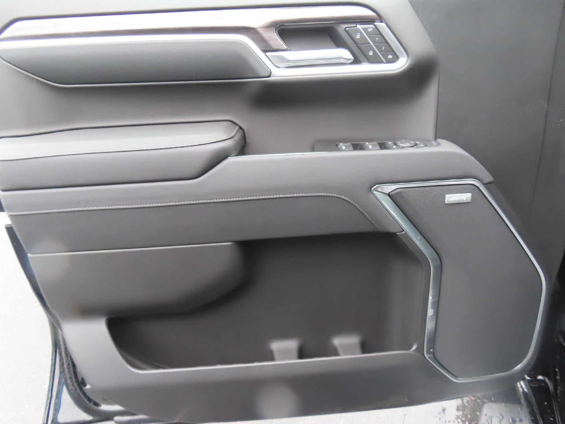 2026 Chevrolet Silverado 1500 CC SHORT BED LTZ 4WD