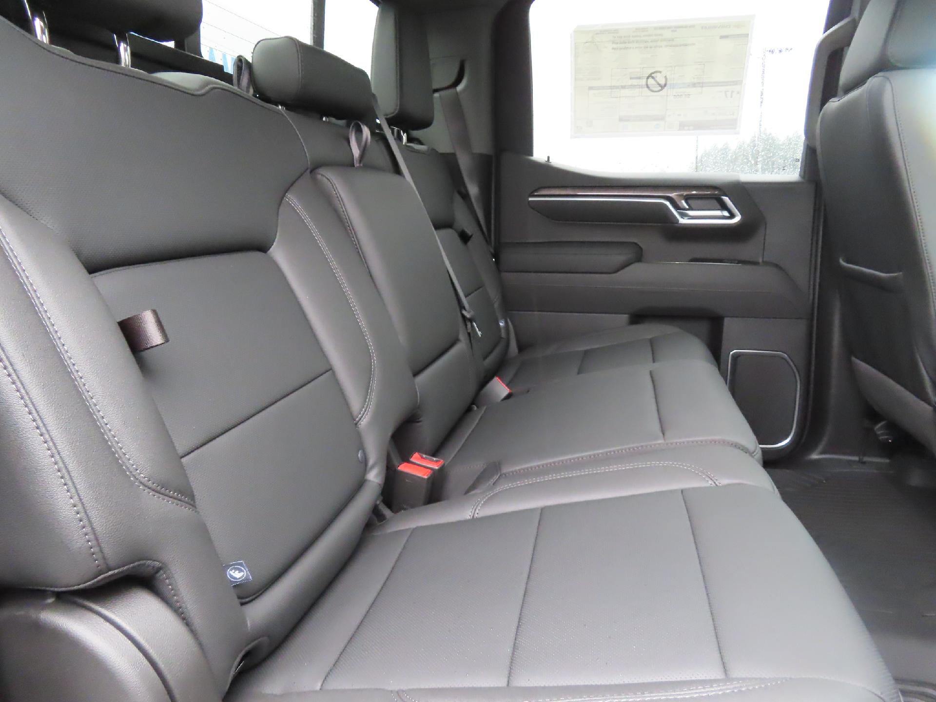 2026 Chevrolet Silverado 1500 CC SHORT BED LTZ 4WD