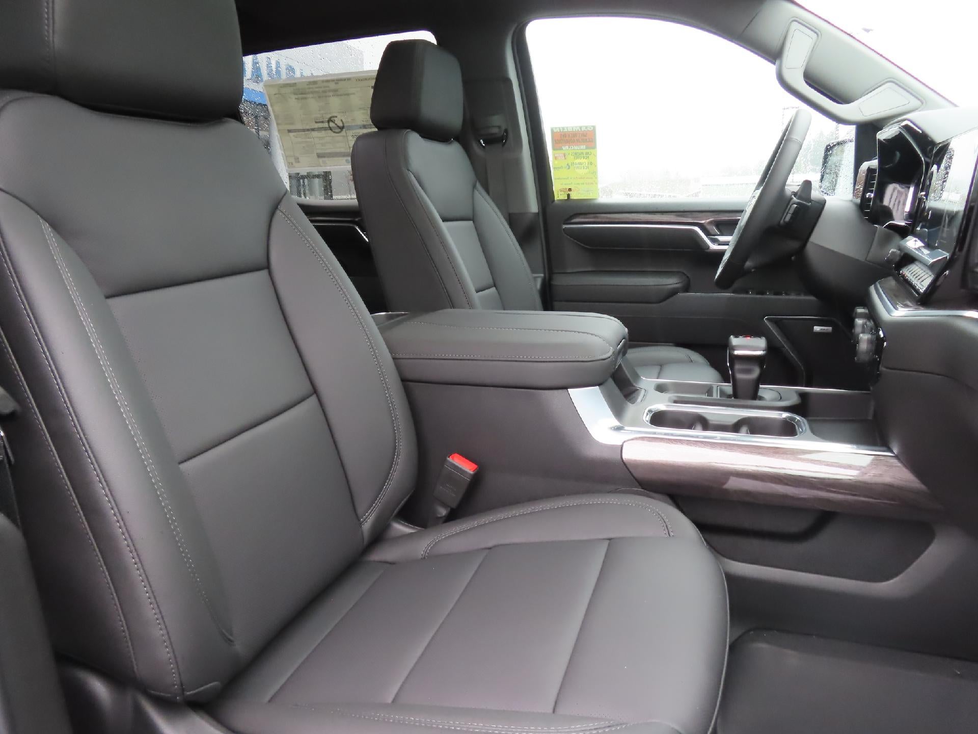 2026 Chevrolet Silverado 1500 CC SHORT BED LTZ 4WD