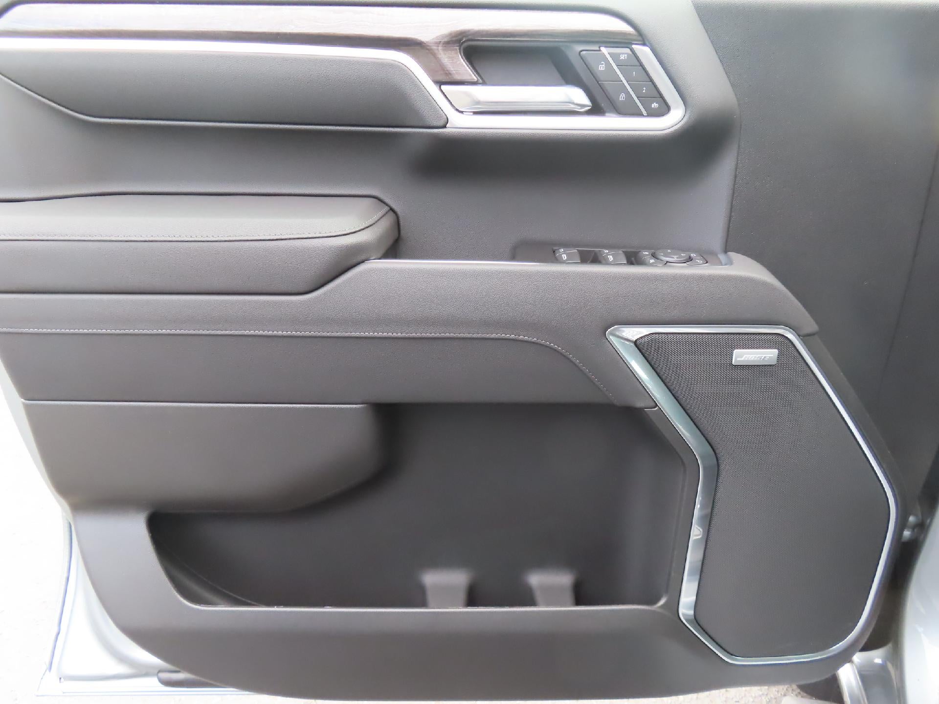 2026 Chevrolet Silverado 1500 CC SHORT BED LTZ 4WD